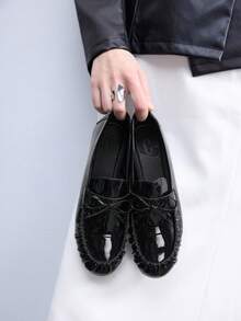 CUCCOO BIZCHIC Women's Round Toe Loafers Bow Design Commuter Workplace Versatile Flat Shoes Comfortable Slip-On Valentine's Day - Black - View 5