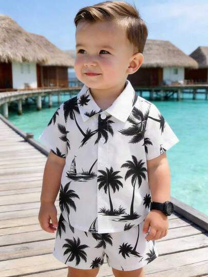 SHEIN Playful Pals Bộ 2 món cho bé trai sơ sinh, gồm áo tay ngắn và quần short cạp chun, họa tiết cây nhiệt đới màu xanh lá cây, thích hợp cho kỳ nghỉ hè. Quần áo trẻ em, áo sơ mi trẻ em, quần short trẻ em, bộ đồ trẻ sơ sinh, 6 tháng - 3 tuổi.