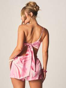 MISSGUIDED Quần short nữ dáng rộng họa tiết xoáy, có dây rút, thích hợp mặc đi biển mùa hè, cạp chun co giãn, in họa tiết AOP, màu hồng, thiết kế trừu tượng. - Nhiều màu - Xem 5