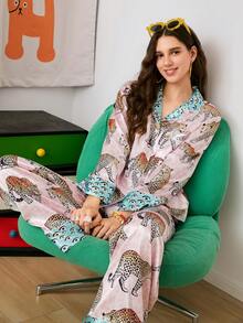 Chillnights 年轻休闲豹纹撞色缎面女士睡衣套装 家居服套装 女士睡衣 女士豹纹印花睡衣套装 缎面睡衣套装 女士睡衣套装 女士睡衣套装 - 彩色 - 查看 1