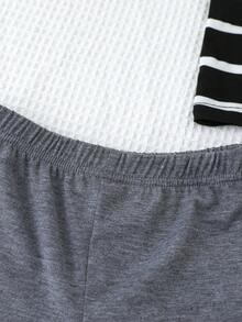 SHEIN Playful Pals 3件套男婴/男女通用婴儿幼儿新生儿0-3岁条纹圆领露肩背心带口袋和短裤，易于穿脱，百搭夏季套装，男婴套装，度假休闲套装 - 彩色 - 查看 5