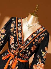 Rometta Váy maxi thắt eo thanh lịch cho nữ cỡ lớn, Váy cổ chữ V họa tiết hoa đi nghỉ và hẹn hò, Váy maxi thắt eo cổ chữ V sang trọng khi đi làm cỡ lớn, Váy maxi họa tiết hoa thời trang giúp thon gọn, Thích hợp cho kỳ nghỉ, tiệc tùng hàng ngày, ăn tối, tụ tập - màu đen - Xem 6