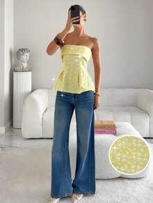 Siren Gaze 女士黄色花卉压花无肩带荷叶边上衣，甜美夏日风情 - 淡黃色 - 查看 6