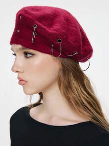 ROMWE Grunge Punk 1 pieza Boina estilo punk con remaches circulares huecos, Gorra de periódico con colgante redondo Y2K, Artículo de moda personalizado para uso diario - Burdeos - Ver 8