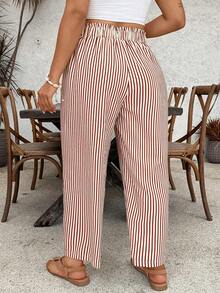 SHEIN VCAY Pantalones holgados de talla grande con cintura elástica y rayas - Marrón - Ver 2