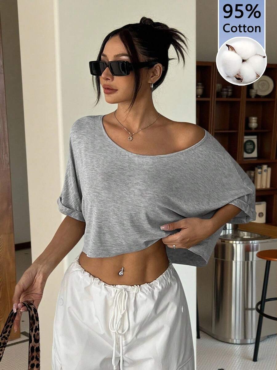 SHEIN EZwear 舒适性感露肩休闲灰色针织宽松不对称领T恤,女士时尚百搭,适合海滩、机场、度假、节日、健身房、户外活动等场合。 - 灰色 - 查看 1