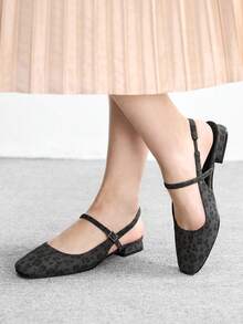 CUCCOO BIZCHIC Giày nữ thời trang màu đỏ kiểu Mary Jane, quai sau, gót thấp, mũi vuông, thoải mái, giày cao gót dự lễ tốt nghiệp, giày dự tiệc mùa hè, mùa xuân, lễ Phục sinh, Giáng sinh. - Mẫu báo xám đậm - Xem 5