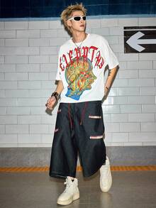 ROMWE MEN Grunge Punk Camiseta de manga de murciélago con cuello redondo y estampado de personaje de moda para verano para hombres - Gris - Ver 8