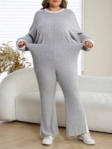 SHEIN CURVE+ Curve 尺码 US22 音乐节、海滨度假、波西米亚撞色滚边上衣和裤子两件套 - 淺灰色 - 查看 4