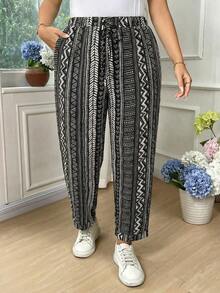 EMERY ROSE Plus Size Women Minimalist Printed Fold-Over Pants - Black - View 1