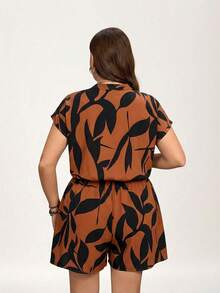 Comfylo Bộ jumpsuit mùa hè cỡ lớn phong cách boho với họa tiết hình học bất đối xứng dành cho nữ - màu nâu - Xem 2