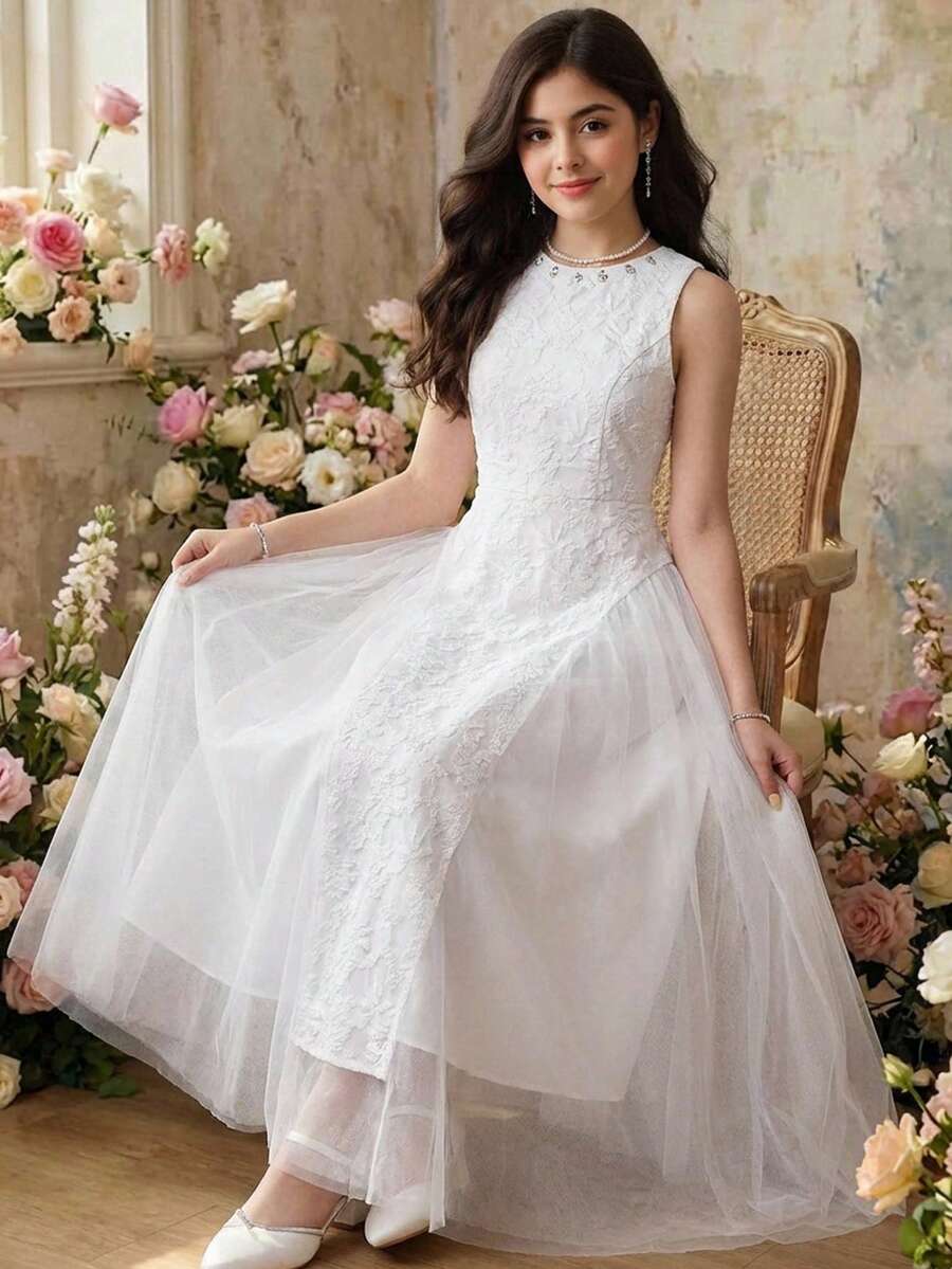 SHEIN Pitira 优雅白色提花串珠领无袖修身休闲连衣裙，适合晚宴、婚礼、舞会等场合。 - 白色 - 查看 1