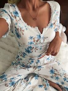 Floral Print Lace Trim Square Neck Button Decor Short Sleeve Pajama Set Pj Set Women Lounge Sets Floral Pj Set Sleep Wear Women 2 Piece Set Pajamas Set - Beige - View 3