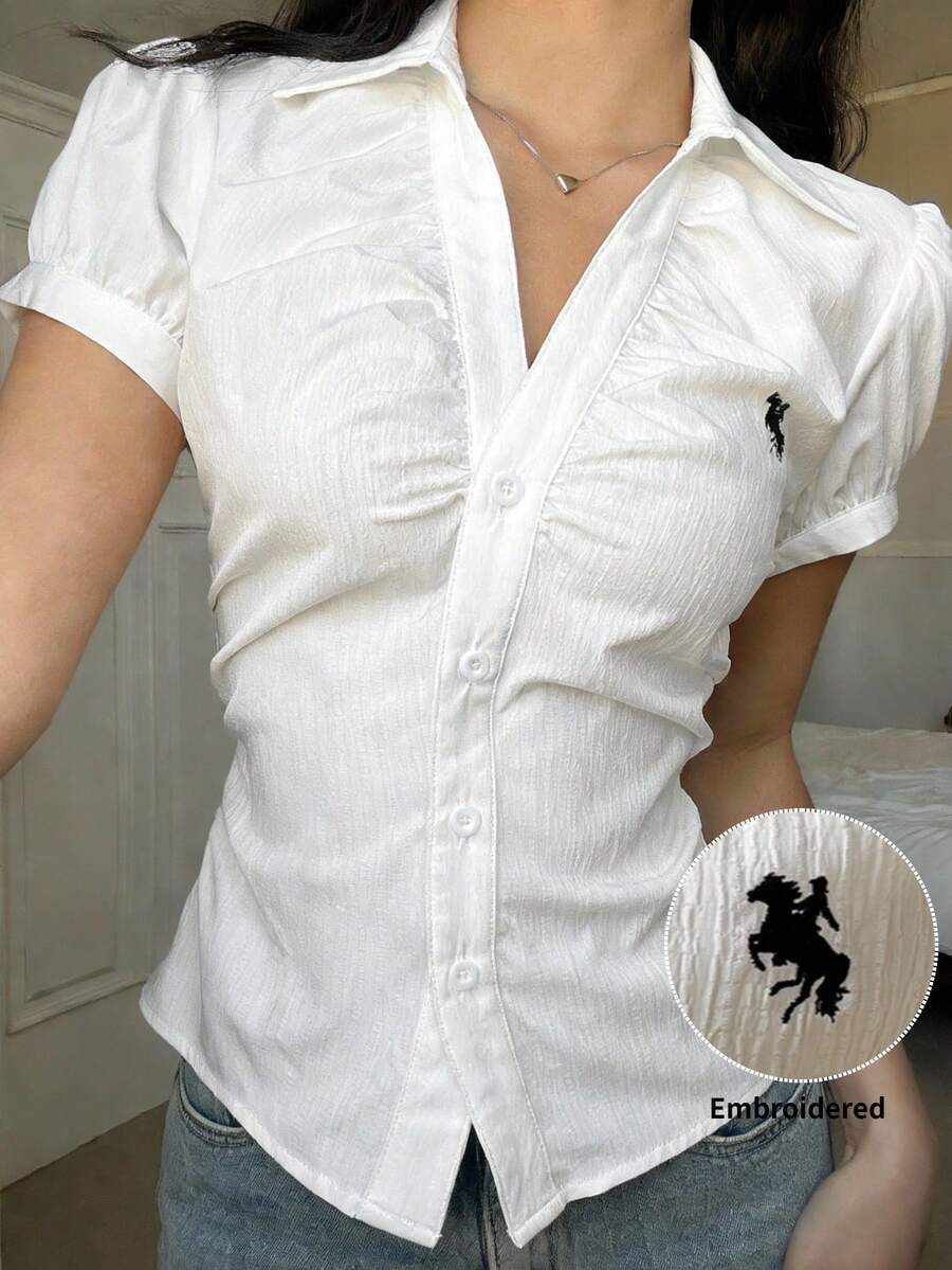 SHEIN EZwear Áo kiểu nữ tay ngắn, màu trắng, chất liệu dệt, thêu, ôm dáng, cài cúc phía trước, kiểu dáng thường ngày. - trắng - Xem 1