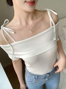 FRIFUL Áo thun nữ màu trơn, dây mảnh, trễ vai, chất liệu gân, phong cách tối giản, thích hợp cho mùa hè. - trắng - Xem 7