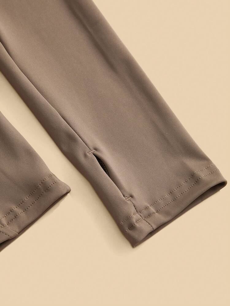 Nouveau veste de yoga ajustée avec capuche, cardigan slim fit à haute élasticité avec sensation de nu et poignets de manches