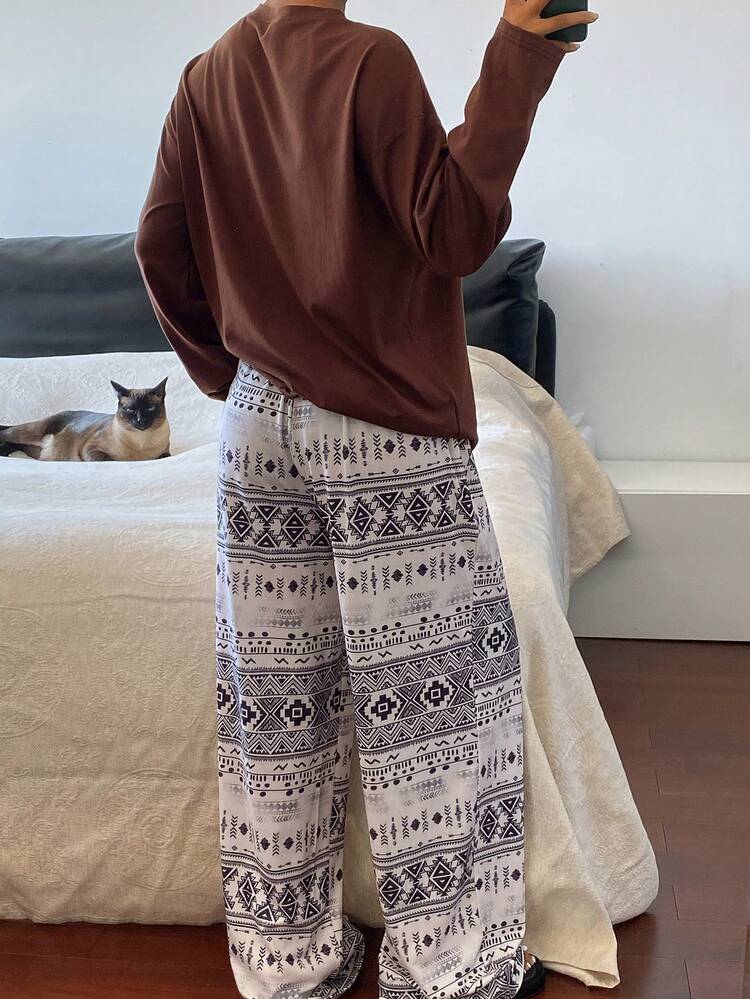 2pcs Women Lace Patchwork Pattern Loose Long Sleeve Pajama Set