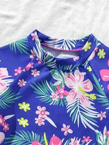 SHEIN Young Girl Plant Print Short Sleeve Swimwear Set, Casual Fitted For Swimming And Vacation Rash Guard 2 Pieces Pink Blue Bathing Suit Two Suits Girls - Multicolor - View 6