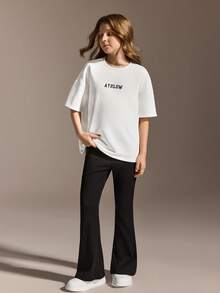 Girls Casual Set, Loose Fit Round Neck Top With Classic Small Letter Design, Paired With Flared Loose Fit Pants, Soft And Skin-Friendly Fabric, Suitable For Daily Wear, Casual And Holiday - White - View 2