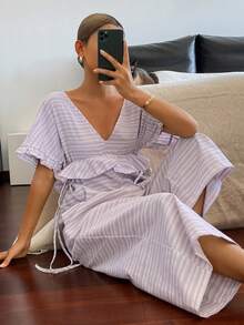 DAZY Striped Pattern Frill Trim Loose V-Neck Short Sleeve Jumpsuit - Dusty Purple - View 3