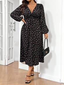 SHEIN Frenchy Đầm tay phồng họa tiết hoa dáng rộng, cỡ lớn, thích hợp cho mùa xuân và thu, đầm nữ mùa thu, thanh lịch. - Nhiều màu - Xem 4