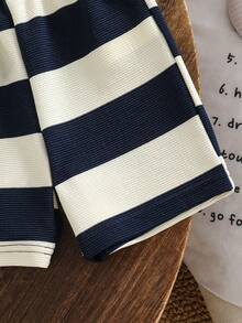 Souflis 男婴休闲可爱小熊刺绣徽章不规则条纹短袖polo衫和短裤套装，适合夏季穿着 - 黑與白 - 查看 8