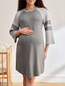BloomMama Đầm mặc nhà thoải mái, đa năng, cổ tròn, phối màu tương phản dành cho bà bầu - Nhiều màu - Xem 3