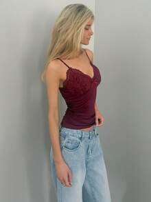 Sydney Algeri 优雅纯色对比蕾丝褶饰 Y2k 吊带背心 - 酒紅色 - 查看 3