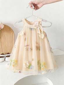 SHEIN Infant/Baby GirlApricot Embroidered Sleeveless A-Line Princess Dress With Bow, Sweet Round Neck, Versatile For Daily Outings, Spring - Apricot - View 1