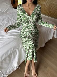 DAZY Charming Floral Print Cinched Waist Long Nightgown For Women Pajamas - Green - View 5