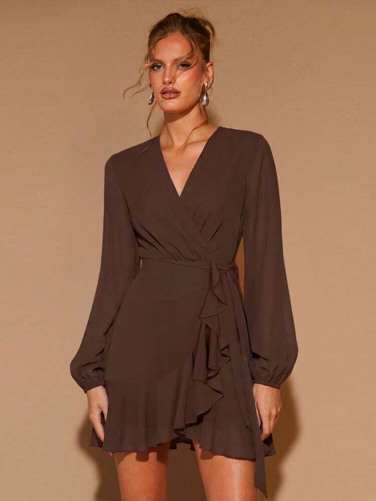 COSMINA Vestido Curto Elegante de Manga Longa em Chiffon Fluido com Bainha Plissada, Versátil para Ir ao Trabalho, Escritório, Passeio, Praia, Encontro, Dia dos Namorados - Café - Visão 3