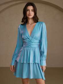 Chiquease Vestido mini de manga larga con escote en V en azul brillante, de apariencia vintage y lujosa, con diseño de volantes y capas, cintura ceñida que resalta las curvas, adecuado para fiestas y reuniones - Multicolor - Ver 7