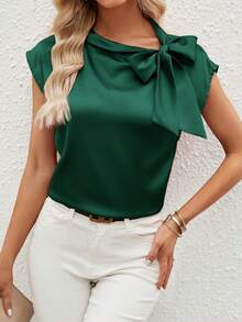 Màu xanh lá cây đậm