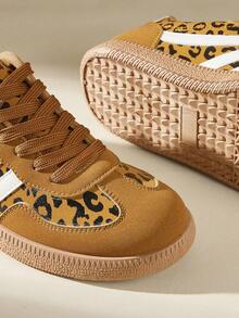 CUCCOO EASI 2026新款春秋复古百搭时尚休闲平底软底防滑户外运动系带女鞋，大码 - 彩色 - 查看 4