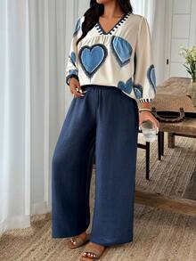 SHEIN LUNE Conjunto de Camisa de Manga Lanterna e Calça Perna Larga com Estampa de Coração, Casual de Férias, Plus Size, Primavera/Verão - Multicolorido - Visão 1
