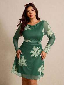 Elaquor Gaun Lengan Panjang Motif Minimalis untuk Wanita Ukuran Besar - Hijau - View 3
