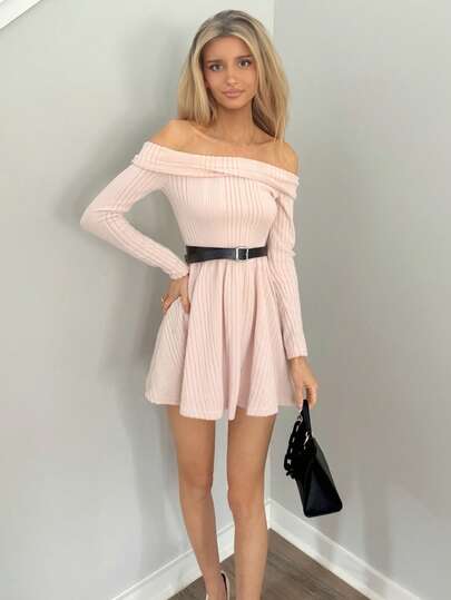 Sydney Algeri 露肩长袖收腰喇叭裙