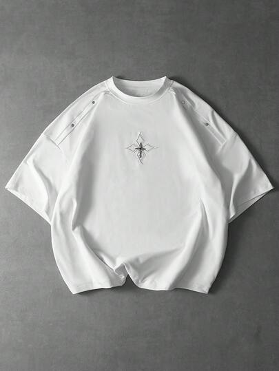 PAVTROS 男士T恤，肩部饰有铆钉，胸前绣有十字图案，适合情人节、春夏、送给男友、狂欢节、复古风、街头风、派对、圣帕特里克节、外出等场合。