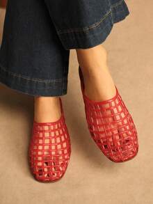 Rosivie Women's Hollow Design Casual Fashionable Slip-On Flat Sandals - Red - View 6