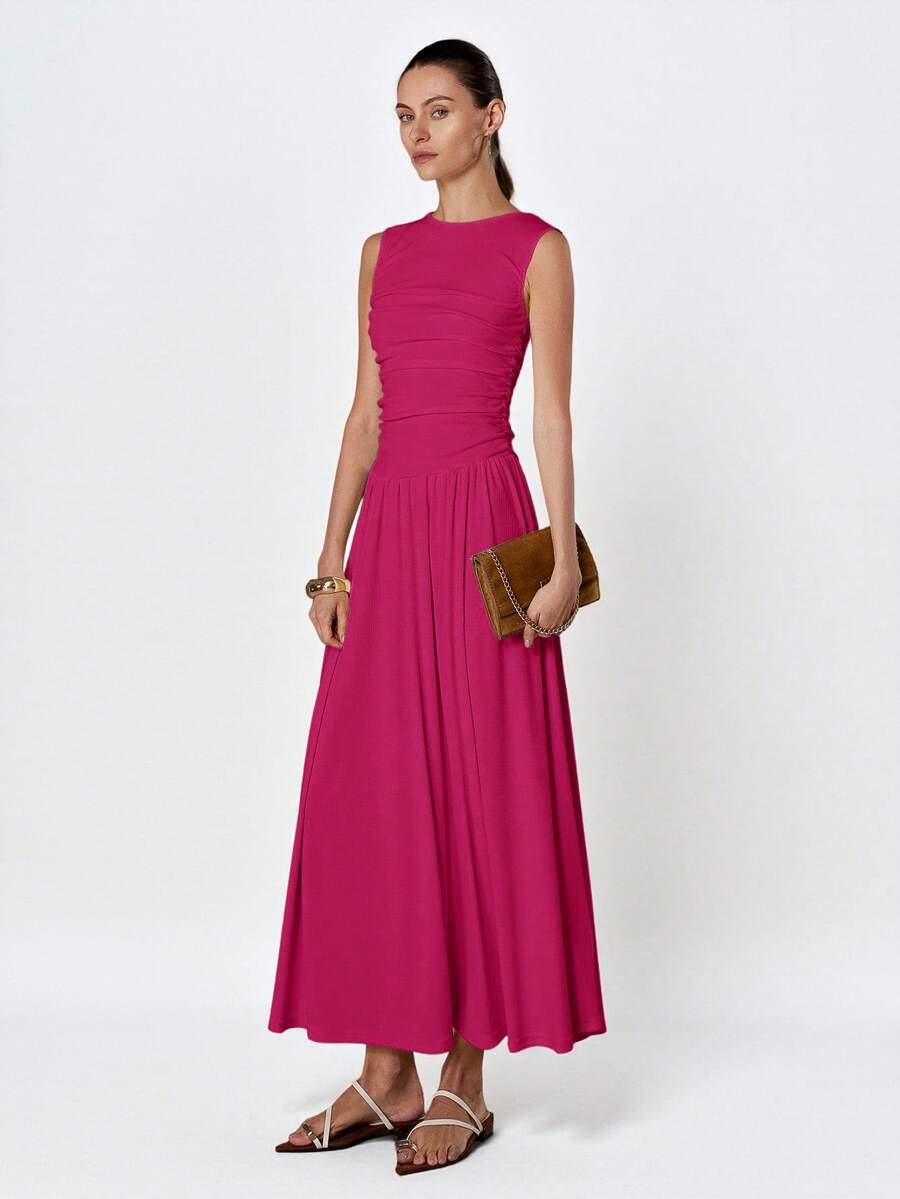 Aveloria Modichic Đầm trắng tối giản, tinh tế, cổ tròn, xếp ly, không tay - Màu Hồng Tươi - Xem 1