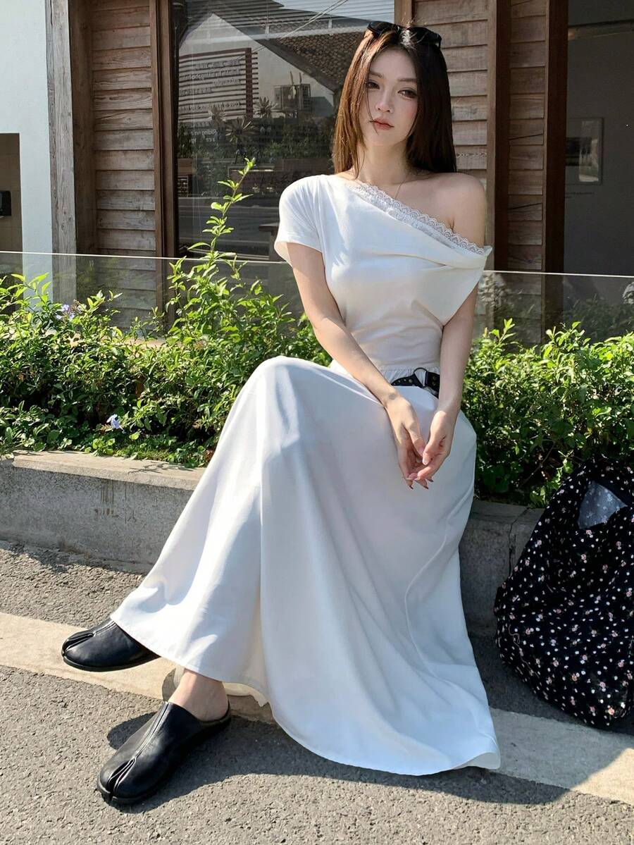 DAZY Damen Spitzenbesatz Träger einfarbiges Midikleid, koreanischer Stil - Weiss - Übersicht 1