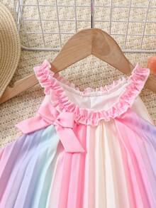 SHEIN Glamorique Kids 女童無袖彩虹條紋分層短洋裝，馬卡龍粉色夏季仙女生日套裝，圓領漸層壓褶洋裝 - 彩色 - 查看 5