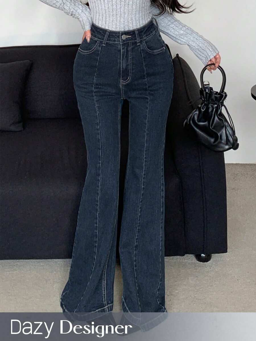 Dazy Tall Jeans de campana elegantes para mujer con lavado desgastado - Azul lavado oscuro - Ver 1