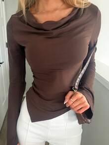 Sydney Algeri 女士不对称下摆圆领针织T恤，肩带设计，收腰，适合冬季和新年穿着 - 棕色 - 查看 3