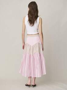 Nöista 条纹拼接中长裙。适合春季、夏季穿着，也适合情人节、休闲或度假场合。 - 彩色 - 查看 2