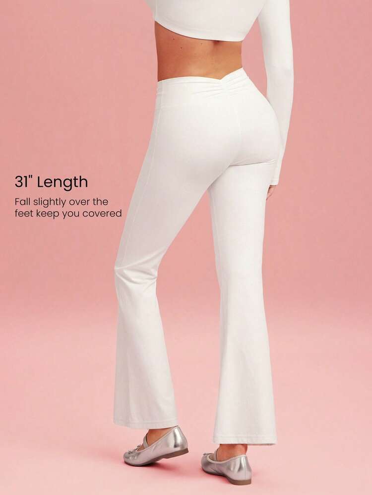 31" FeatherFit™ Gym Crush Buttery-Soft Sweat-Wicking Stretchy Flare-Leg Leggings Low Impact Yoga Pilates Studio Gym Daily Active Wear