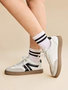 CUCCOO EASI Women Sports Shoes - Black and White - View 9