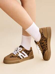 CUCCOO EASI Women's Leopard Print Casual Flat Sneakers, Versatile For Daily Wear - Brown - View 8