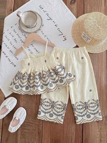 SHEIN 2pcs Baby Girl Ditsy Floral Camisole Top And Long Pants Set - Multicolor - View 2