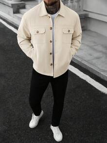 Manfinity CasualCool Áo khoác nam dáng suông phối màu thu đông, áo khoác nam kiểu sơ mi vải nhung kẻ có túi trước và khóa kim loại, mẫu bán chạy nhất trên INS, phù hợp cho mùa xuân và mùa thu, dành cho nam giới lịch lãm, mặc hàng ngày, đi chơi cuối tuần, hoạt động ngoài trời, du lịch, môi trường làm việc thoải mái hoặc các dịp bán trang trọng, quà tặng cho bạn trai/chồng, quà kỷ niệm/sinh nhật, tiệc tùng, kỳ nghỉ hè, đám cưới, từ xuân sang hè, lễ hội Mardi Gras. Áo khoác nam thời trang vải nhung kẻ cài cúc toàn thân có túi, nhẹ nhàng cho mùa thu xuân, áo khoác ngoài nam, áo sơ mi nam màu kem cài cúc, áo sơ mi nam màu be cài cúc, áo sơ mi nam vải nhung kẻ cài cúc. - Màu be - Xem 5